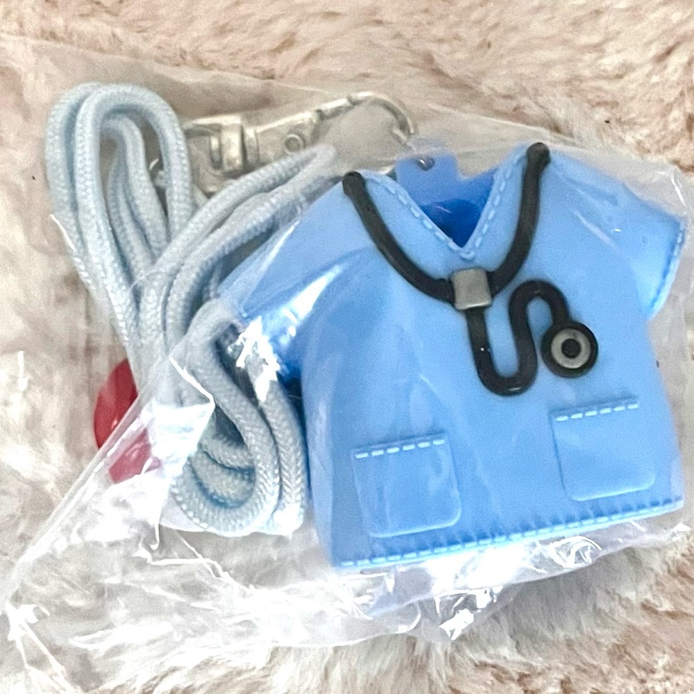 BATH & BODY WORKS Medical Lanyard/Sanitizer holder 💙